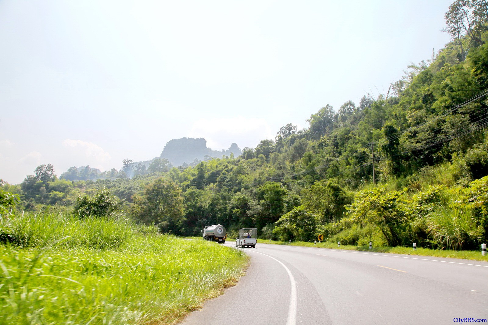 泰北Doi Pha Hom Pok National Park国家森林公园至清迈 107号公路