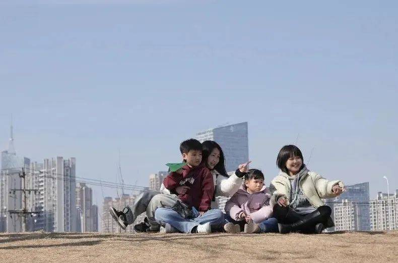 王洁和李欢 王洁和李欢